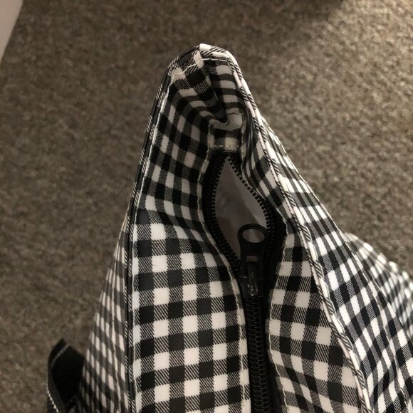 SCOUT Black & White Checked Tote - Picture 4 of 6